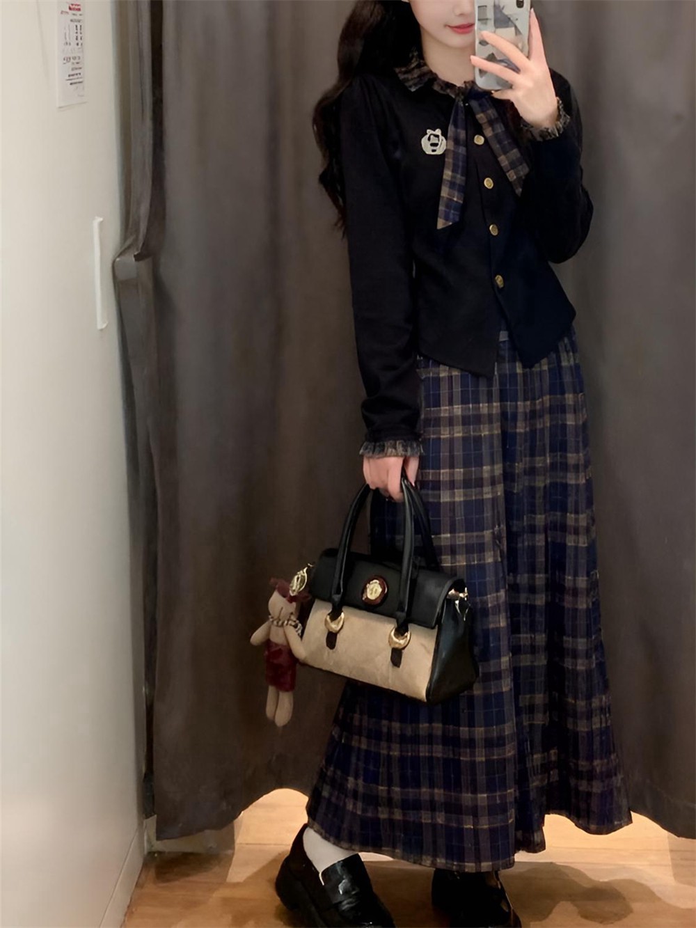 Formal Skirt - Atasan Lengan Panjang Wanita Bergaya Retro