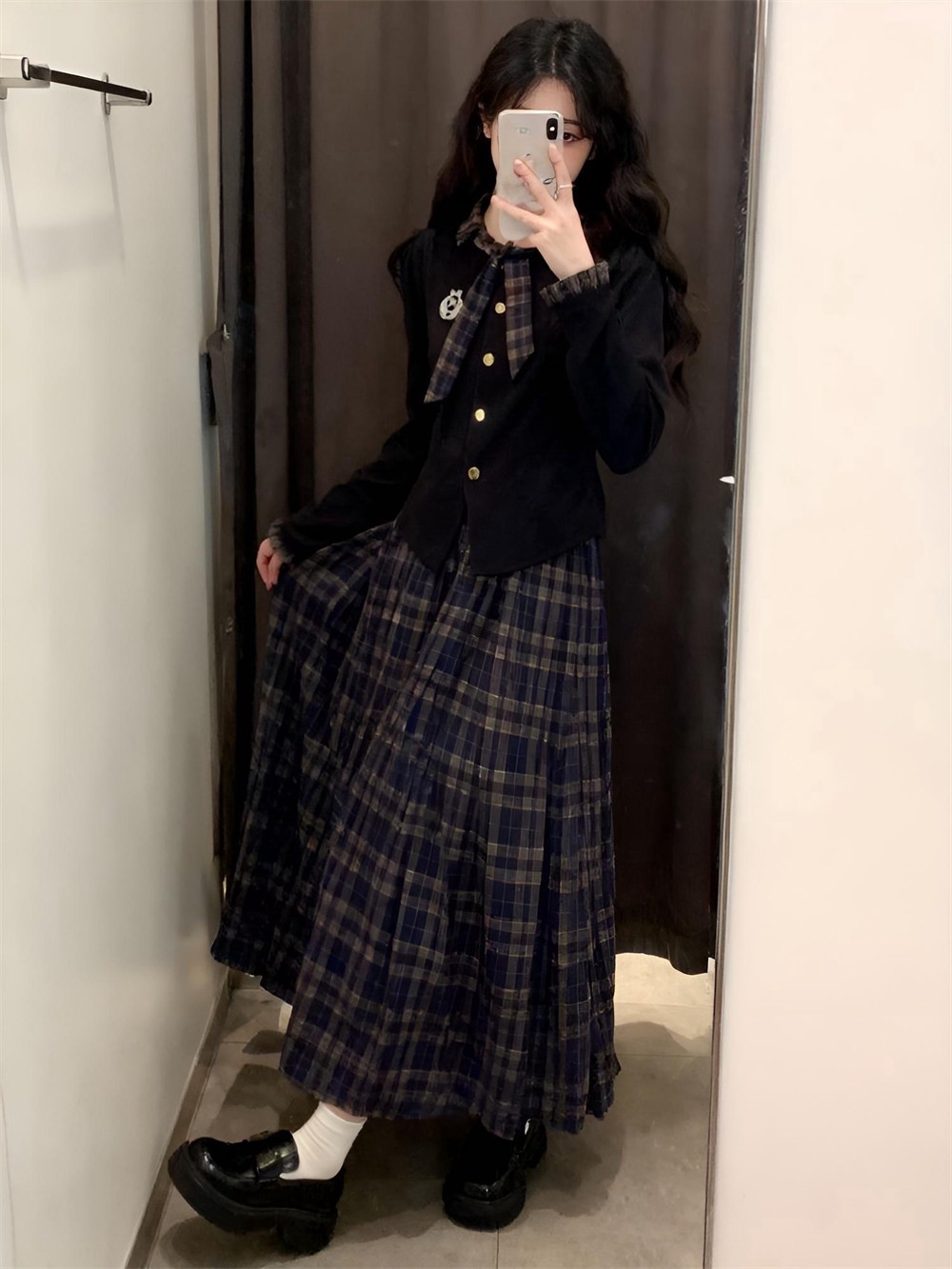Atasan Lengan Panjang Wanita B - Formal Skirt ulasan dan harga